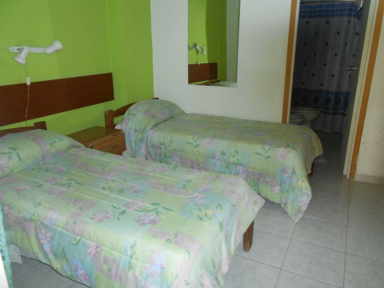 פריי בנטוס Hotel 25 De Mayo מראה חיצוני תמונה